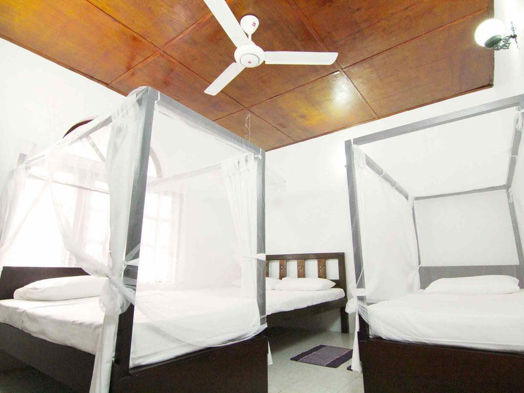 2In1 Kandy Hostel Ngoại thất bức ảnh