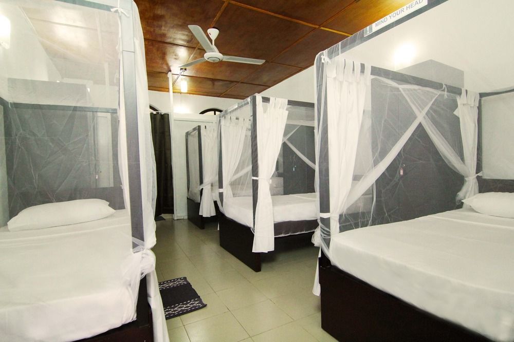 2In1 Kandy Hostel Ngoại thất bức ảnh